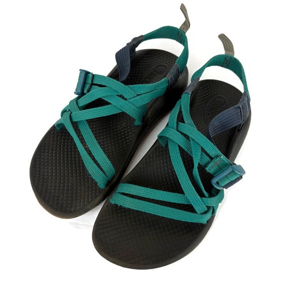 Chaco Kid’s Outdoor Strappy Hiking Sandals in Black/Turquoise - Picture 1 of 10